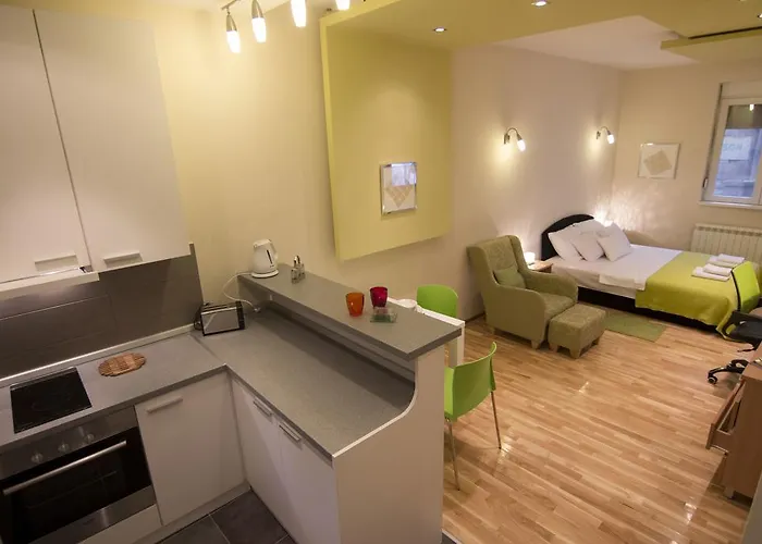 Forest * بلغراد